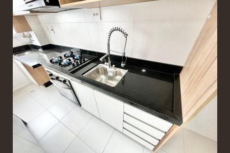 Apartamento para alugar com 30m², 1 quarto e sem vaga Apartamento para alugar com 30m², 1 quarto e sem vagaCozinha e Área de Serviço