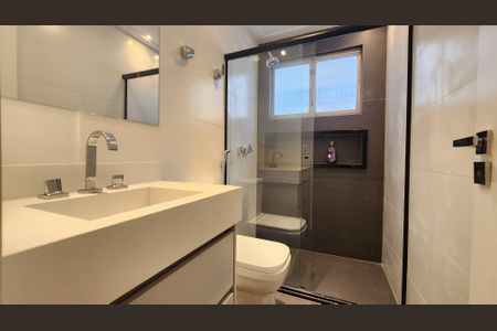 Apartamento para alugar com 101m², 3 quartos e 1 vagaBanheiro da Suíte 1