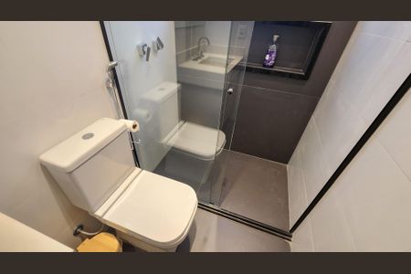 Apartamento para alugar com 101m², 3 quartos e 1 vagaBanheiro da Suíte 1
