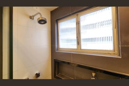 Apartamento para alugar com 101m², 3 quartos e 1 vagaChuveiro