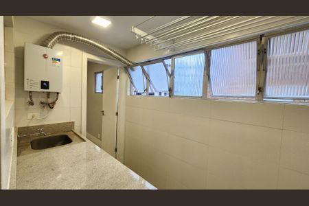 Apartamento para alugar com 101m², 3 quartos e 1 vagaÁrea de Serviço