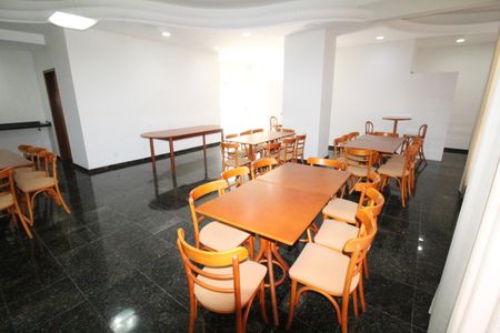 Apartamento para alugar com 98m², 3 quartos e 2 vagasÁrea comum - Salão de festas