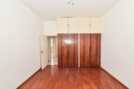 Casa à venda com 350m², 3 quartos e 3 vagasQuarto 2