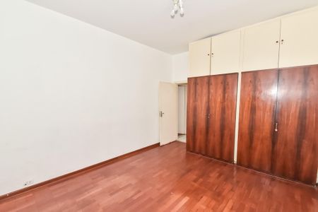 Casa à venda com 350m², 3 quartos e 3 vagasQuarto 2