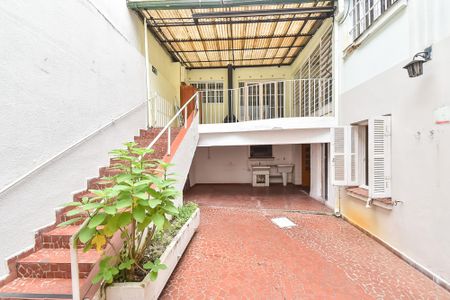 Casa à venda com 350m², 3 quartos e 3 vagasQuintal