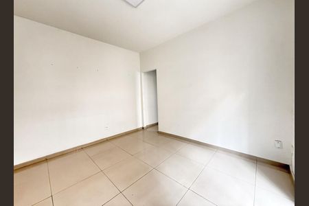 Apartamento à venda com 2 quartos, 55m² em Havaí, Belo Horizonte