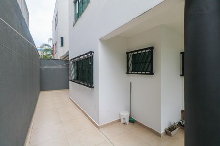 Casa à venda com 432m², 6 quartos e 8 vagasQuintal