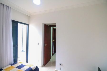 Casa à venda com 432m², 6 quartos e 8 vagasQuarto 2