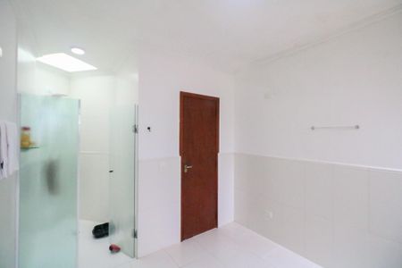 Casa à venda com 432m², 6 quartos e 8 vagasBanheiro da Suíte