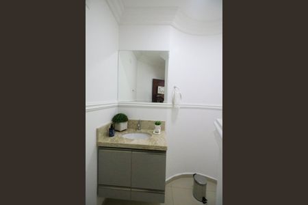 Casa à venda com 432m², 6 quartos e 8 vagasLavabo