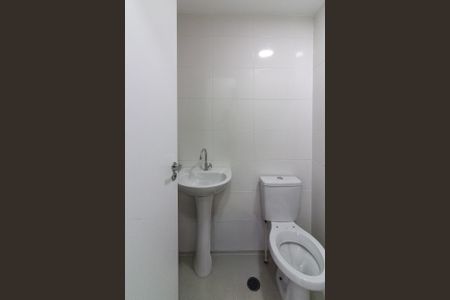 Apartamento para alugar com 43m², 2 quartos e sem vagaBanheiro