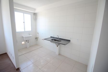 Apartamento à venda com 48m², 2 quartos e 1 vagaCozinha e Área de Serviço