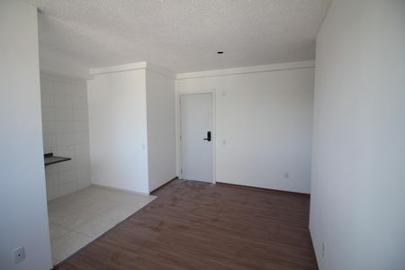 Sala de apartamento para alugar com 2 quartos, 48m² em Novo Riacho, Contagem