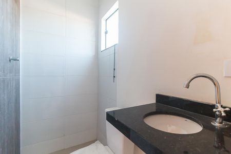 Casa de condomínio para alugar com 74m², 2 quartos e 1 vagaBanheiro da Suíte 2