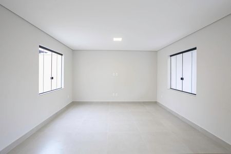 Sala de casa à venda com 3 quartos, 260m² em Alípio de Melo, Belo Horizonte