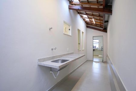 Casa à venda com 260m², 3 quartos e 4 vagas Casa à venda com 260m², 3 quartos e 4 vagasÁrea de serviço