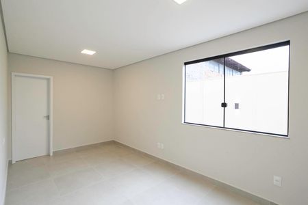 Casa à venda com 260m², 3 quartos e 4 vagas Casa à venda com 260m², 3 quartos e 4 vagasSuíte 2