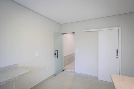 Casa à venda com 260m², 3 quartos e 4 vagas Casa à venda com 260m², 3 quartos e 4 vagasCozinha