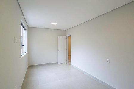 Casa à venda com 260m², 3 quartos e 4 vagas Casa à venda com 260m², 3 quartos e 4 vagasSuíte 2