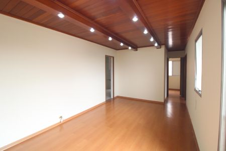 Apartamento para alugar com 3 quartos, 64m² em Jardim Taquaral, São Paulo