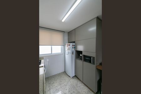 Apartamento à venda com 141m², 2 quartos e 2 vagasCozinha