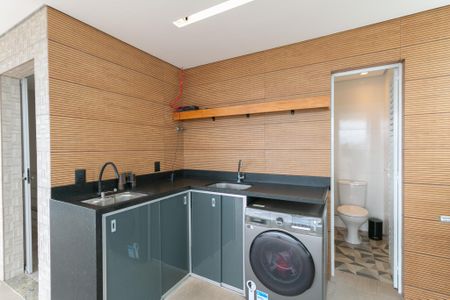 Apartamento à venda com 141m², 2 quartos e 2 vagasÁrea de Serviço