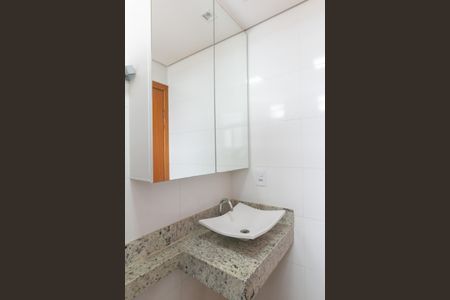 Apartamento à venda com 141m², 2 quartos e 2 vagasBanheiro da Suíte