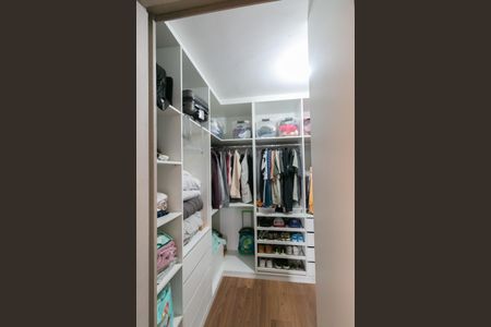 Apartamento à venda com 141m², 2 quartos e 2 vagasCloset da suíte