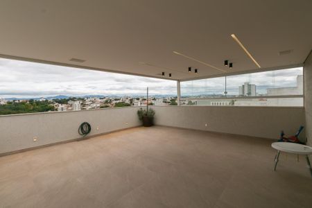 Apartamento à venda com 141m², 2 quartos e 2 vagasÁrea Gourmet