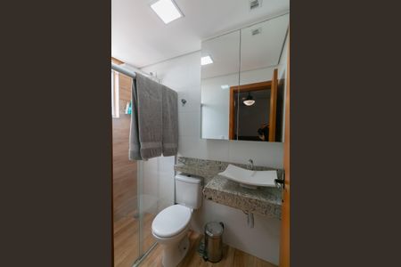 Apartamento à venda com 141m², 2 quartos e 2 vagasBanheiro da Suíte