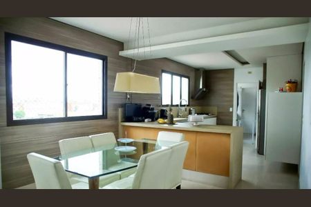 Apartamento para alugar com 186m², 3 quartos e 2 vagas