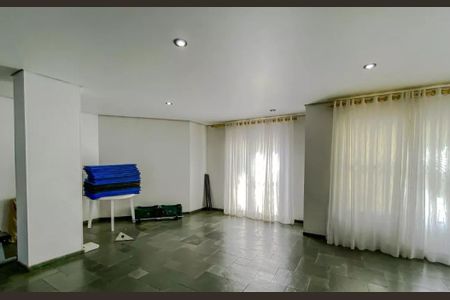 Apartamento para alugar com 186m², 3 quartos e 2 vagas