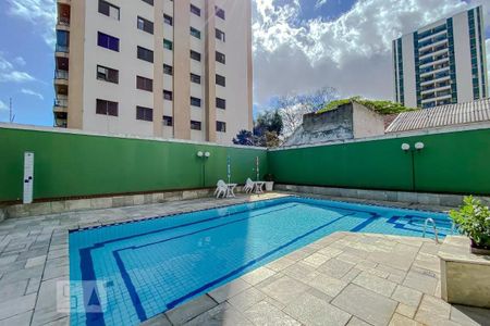 Apartamento para alugar com 186m², 3 quartos e 2 vagas
