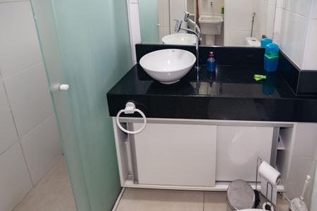 Banheiro de apartamento à venda com 2 quartos, 52m² em Bela Vista, São Paulo
