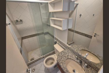 Casa à venda com 85m², 2 quartos e 2 vagas Casa à venda com 85m², 2 quartos e 2 vagasBanheiro suite 2