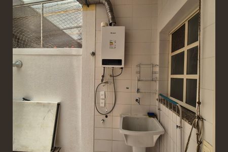 Casa à venda com 85m², 2 quartos e 2 vagas Casa à venda com 85m², 2 quartos e 2 vagasÁrea de Serviço