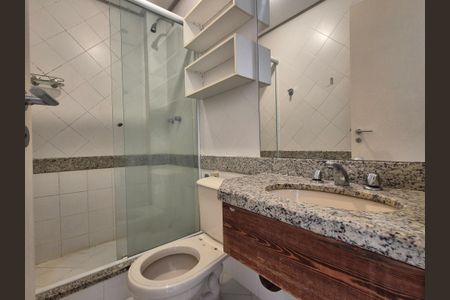 Casa à venda com 85m², 2 quartos e 2 vagas Casa à venda com 85m², 2 quartos e 2 vagasBanheiro suite 2