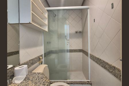 Casa à venda com 85m², 2 quartos e 2 vagas Casa à venda com 85m², 2 quartos e 2 vagasBanheiro suite 1