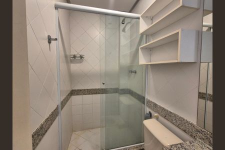 Casa à venda com 85m², 2 quartos e 2 vagas Casa à venda com 85m², 2 quartos e 2 vagasBanheiro suite 2