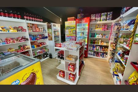 Apartamento para alugar com 48m², 2 quartos e 1 vagaMini mercado