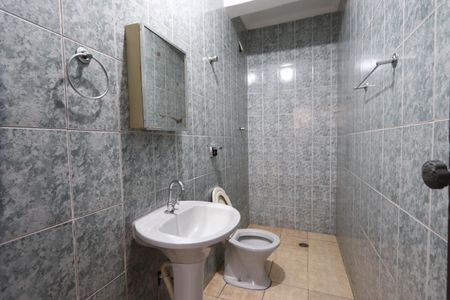 Casa para alugar com 150m², 3 quartos e sem vagaBanheiro de baixo