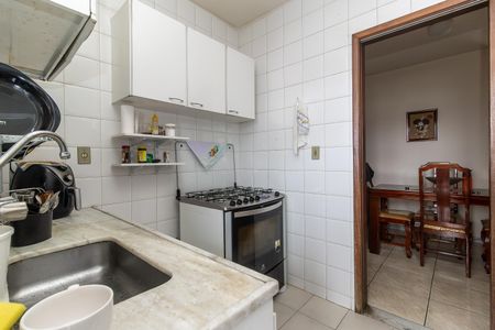 Apartamento à venda com 87m², 3 quartos e 2 vagas Apartamento à venda com 87m², 3 quartos e 2 vagasCozinha