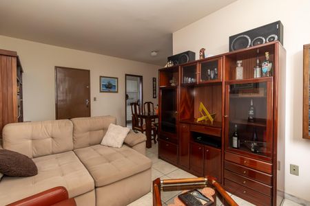 Apartamento à venda com 87m², 3 quartos e 2 vagas Apartamento à venda com 87m², 3 quartos e 2 vagasSala