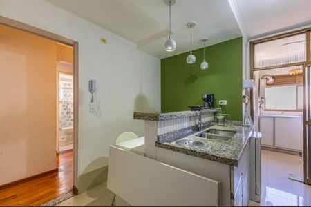 Apartamento à venda com 87m², 3 quartos e 2 vagasCozinha