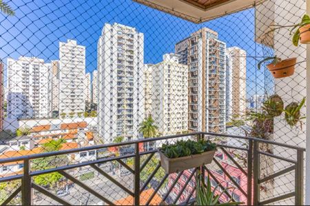 Apartamento à venda com 87m², 3 quartos e 2 vagasVaranda