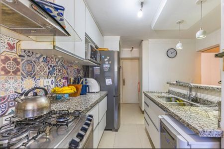 Apartamento à venda com 87m², 3 quartos e 2 vagasCozinha