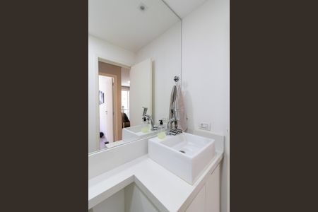 Apartamento para alugar com 61m², 2 quartos e 1 vagaBanheiro