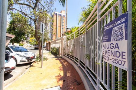 Apartamento para alugar com 61m², 2 quartos e 1 vagaplaca