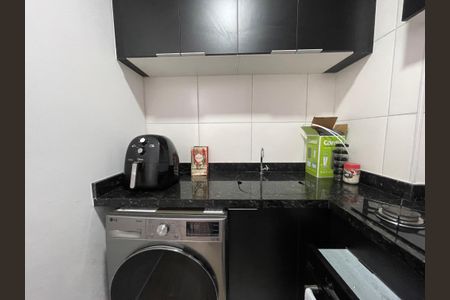 Apartamento à venda com 37m², 2 quartos e sem vagaCozinha e Área de Serviço