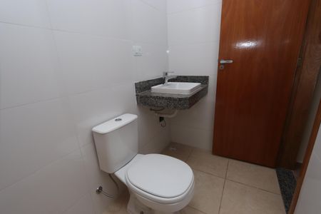 Casa à venda com 100m², 3 quartos e 2 vagasBanheiro Social